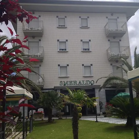 Hotel Smeraldo 3*
